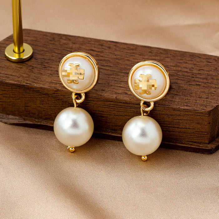 Wholesale Diamond-encrusted pearl earrings
