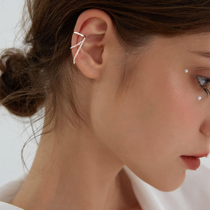 Wholesale Silver ear clip with smooth circular ring temperament, double-layer chain, compact tassel earrings