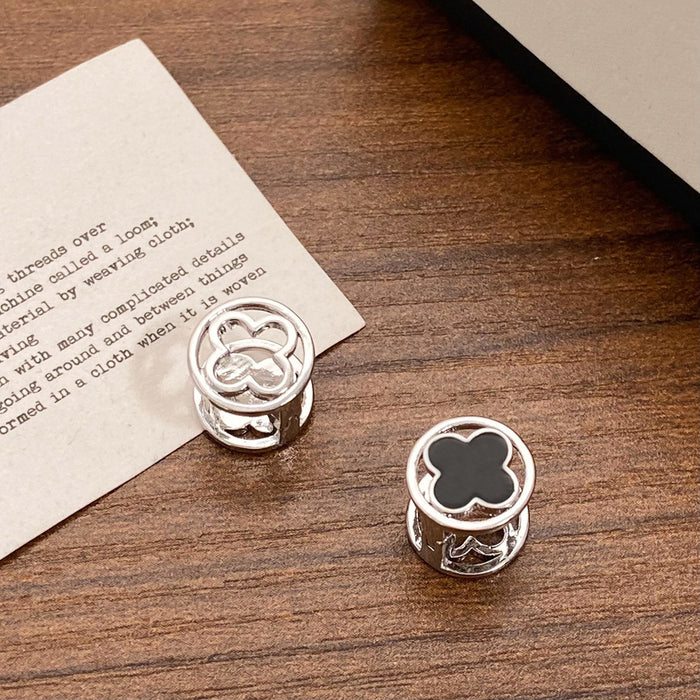 Wholesale Black Lucky Flower Small and Exquisite Stud Earrings
