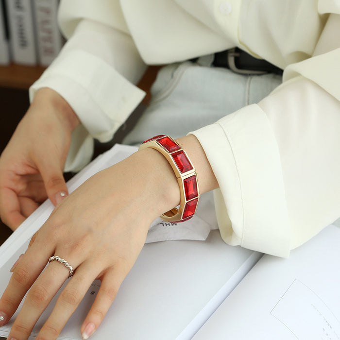 Wholesale Bracelet with high-end feel, alloy plated bracelet, fashionable opening bracelet, inlaid with jewelry bracelet