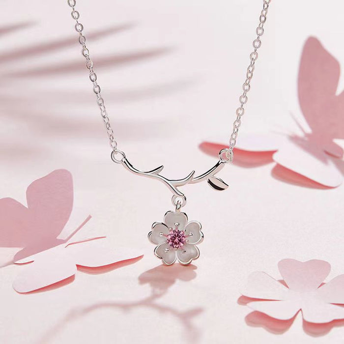 Wholesale Necklace, simple flower pendant, collarbone chain, niche high-end accessory