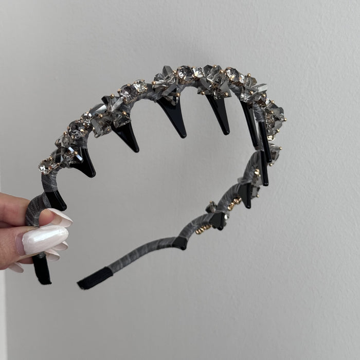 Wholesale Crystal toothed light luxury full diamond headband hair accessory with simple temperament retro versatile fine headband hair accessory