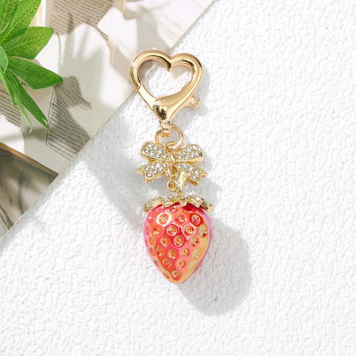 Wholesale Zinc Alloy Strawberry Keychain Pendant Bow Heart Design Sweet Style Boutique Resale Car Key Accessory