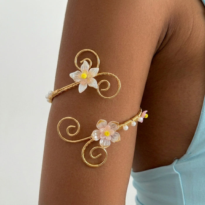 Wholesale Floral Design Pearl Open Cuff Bracelet Accessory for Wedding Party Gift Boutique