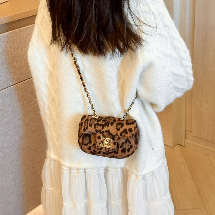Wholesale Little -style chain crossbody bag,  versatile diamond-patterned leopard print velvet small coin purse for children and babies