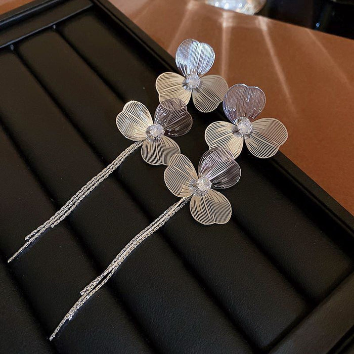 Wholesale Exaggerated temperament, long earrings, personalized tassel earrings, light luxury earrings