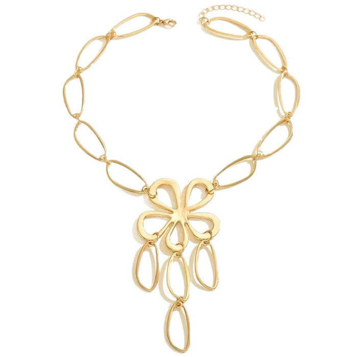 Wholesale Simple metal geometric hollow flower oval necklace with high-end feel, personalized creativity, exaggerated collarbone chain accessories