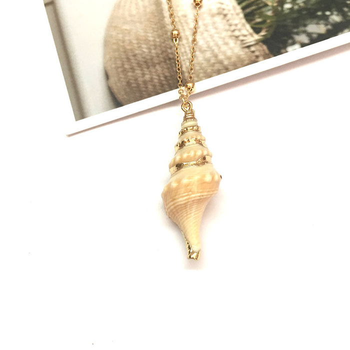 Wholesale Bohemian Beach Style Shell Pendant Necklace Gold Plated Edge Jewelry Accessory MOQ≥2