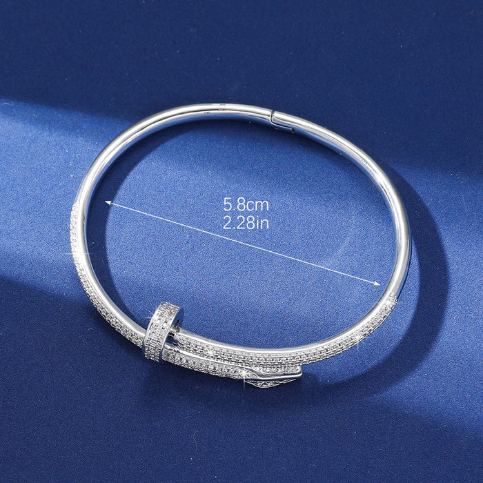 Wholesale Nail full diamond bracelet for women, high-end and personalized, light luxury copper bracelet, classic nail bracelet