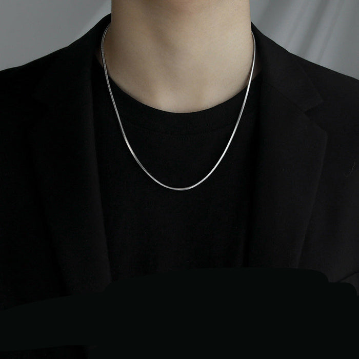 Wholesale Accessories: Snake bone chain necklace, niche trendy brand, thin men's unisex, versatile titanium steel neck, men's collarbone, sweater chain