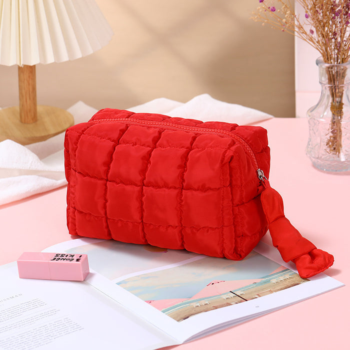 Wholesale Chic Polyester Cosmetic Bag Large Capacity Handbag Style Lightweight Travel Makeup Organizer