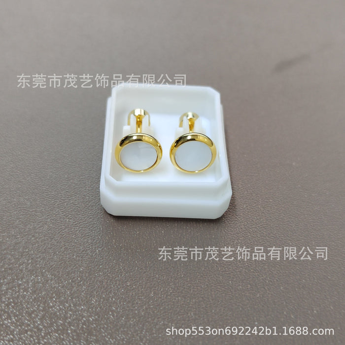 Wholesale Fashionable and minimalist car cup round shell screw plug earrings, fashionable and versatile stainless steel ear accessories