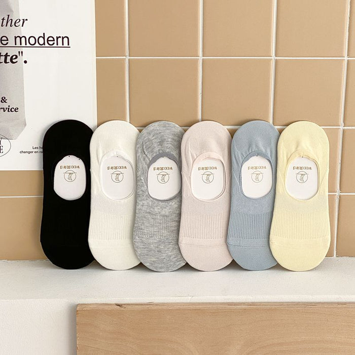 Wholesale Basic vertical silicone anti slip invisible socks, versatile and comfortable, thin socks