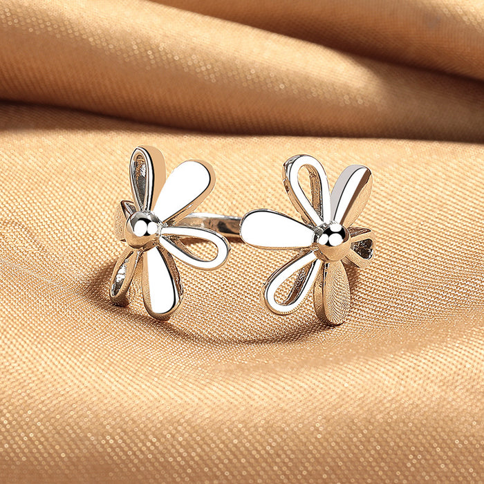 Wholesale Retro smooth flower ring, light luxury, niche, exquisite, fashionable, personalized, adjustable opening, index finger ring