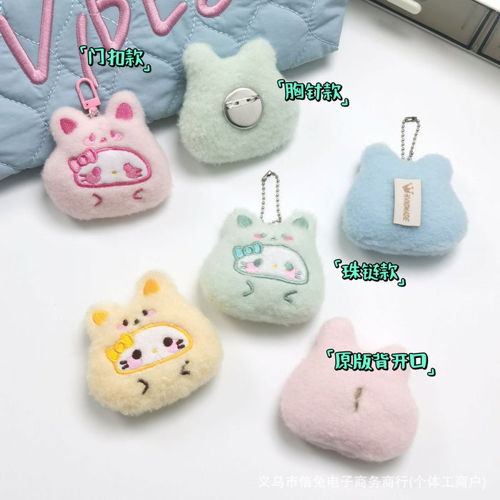 Wholesale Cartoon Bear Headgear Dharma Squeak Pendant Ball Kt Cute Plush Toy Brooch Accessorie