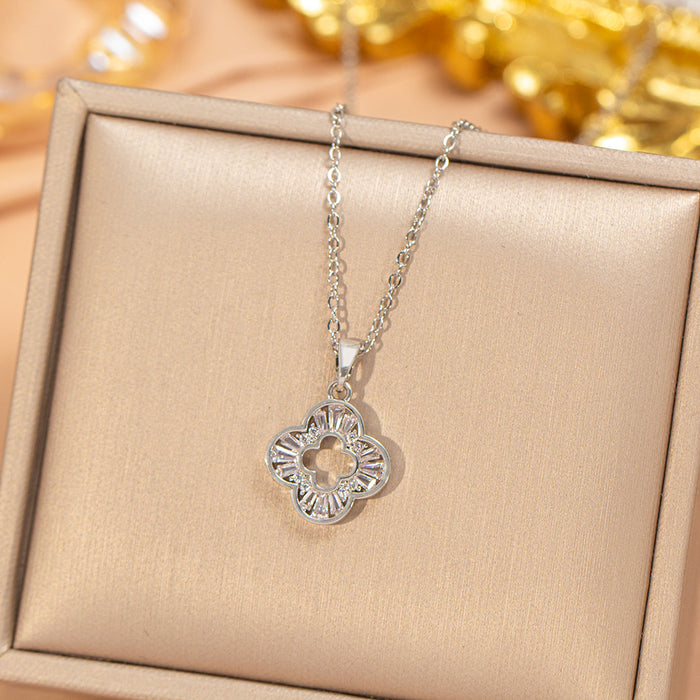 Wholesale Gold Plated Titanium Steel Floral Pendant Necklace Stylish Gift MOQ≥2