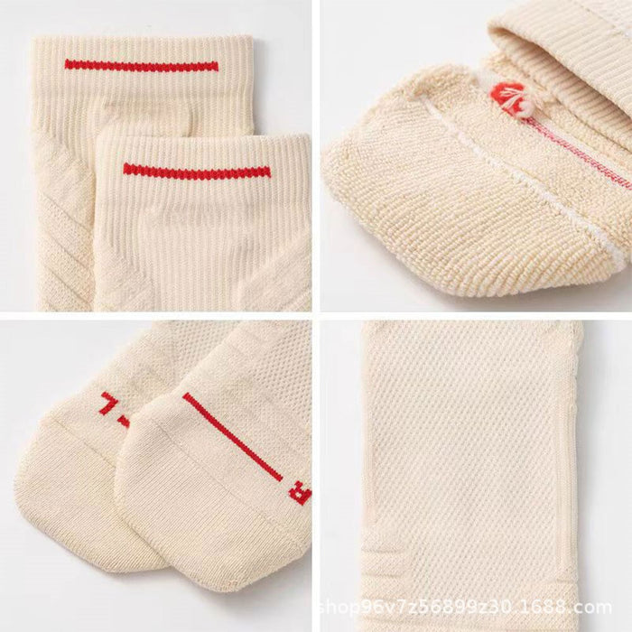 Wholesale Summer professional basketball socks training anti slip running mid tube socks breathable sports sweat absorbing long socks