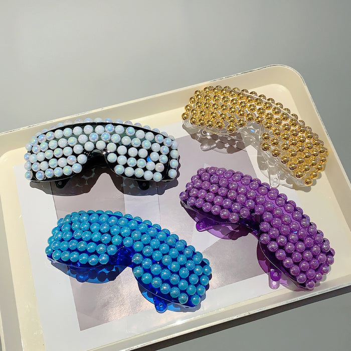 Wholesale Fashionable and personalized sunglasses decorated with pearls, party and street photography, high-end glasses