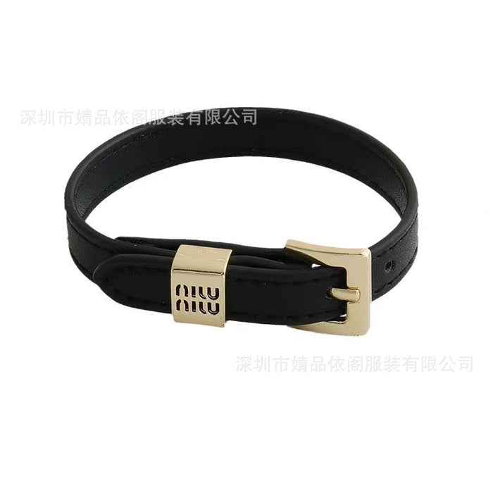 Wholesale Microfiber genuine leather bracelet, alloy belt buckle, personalized letter wristband bracelet