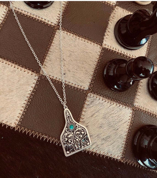 Wholesale New geometric retro carved turquoise pendant necklace