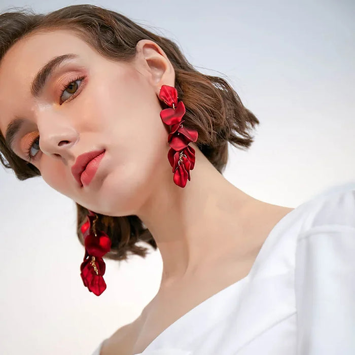 Wholesale Rose petal long tassel earrings with fashionable and elegant temperament, high-end and environmentally friendly earrings for women