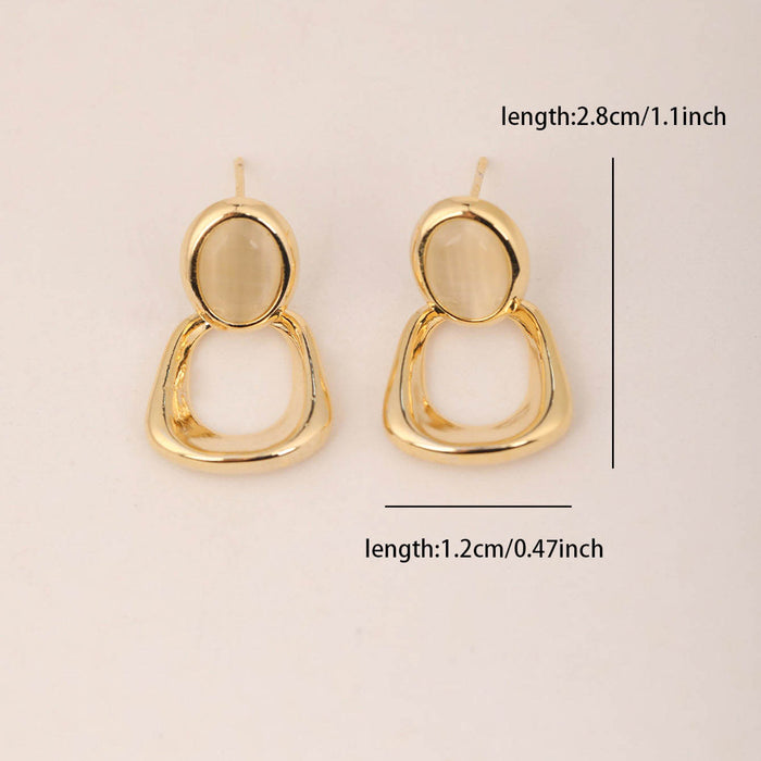 Wholesale Minimalist temperament earrings for women, light luxury, personalized geometric design earrings, fashionable and high-end earrings