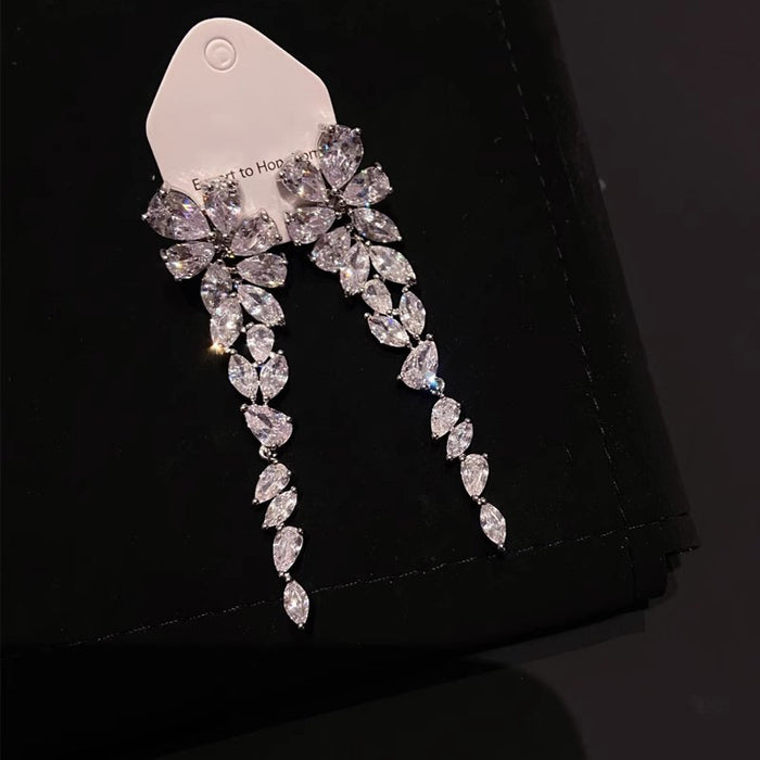 Wholesale Heavy industry zircon full diamond super sparkling long tassel earrings with light luxury temperament, fashionable and versatile earrings accessories