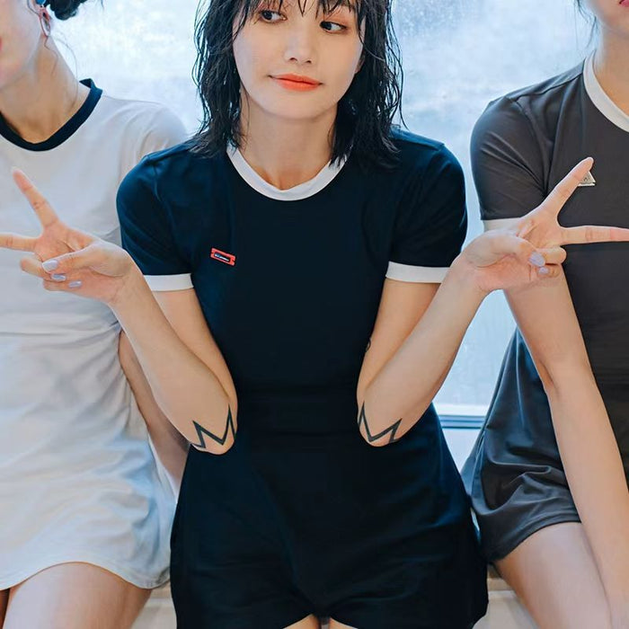 Wholesale Sexy one-piece skirt style split flat corner pants conservative hot spring swimsuit