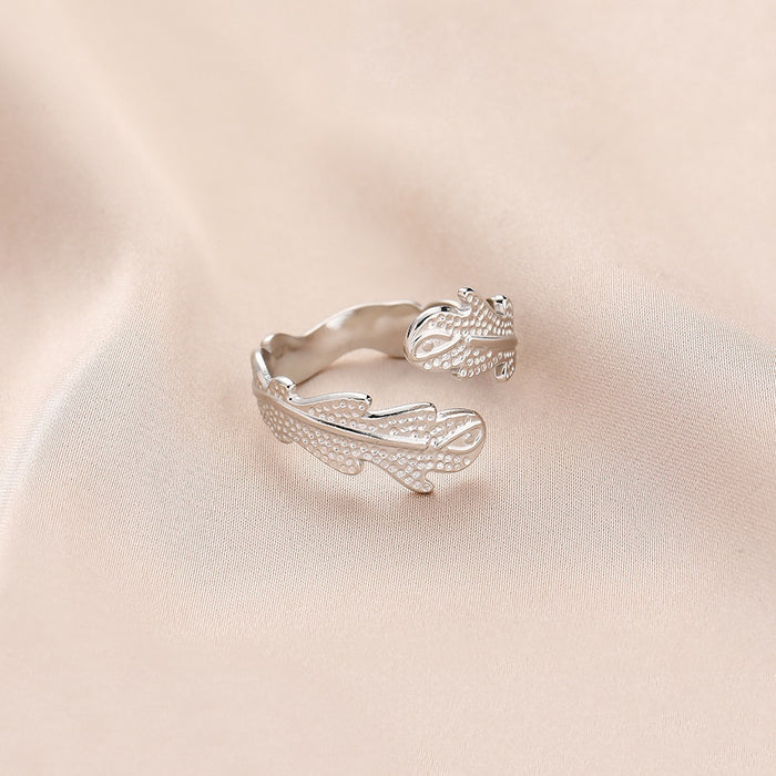Wholesale Fashionable and personalized adjustable heart-shaped stainless steel open ring with simple design