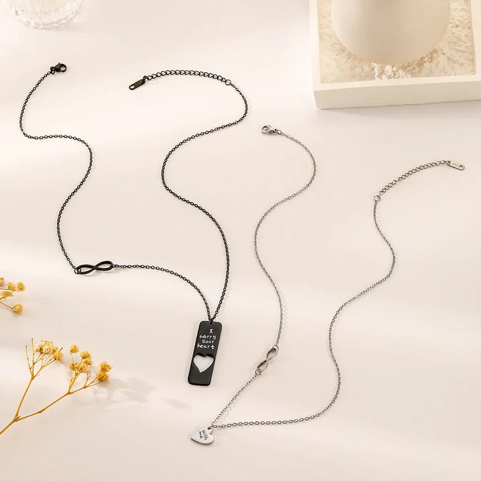 Wholesale Fashionable and minimalist stainless steel heart-shaped necklace set