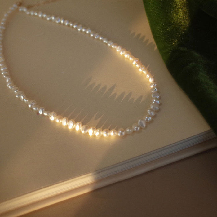 Wholesale Natural pearl shaped irregular necklace, light luxury necklace, collarbone chain