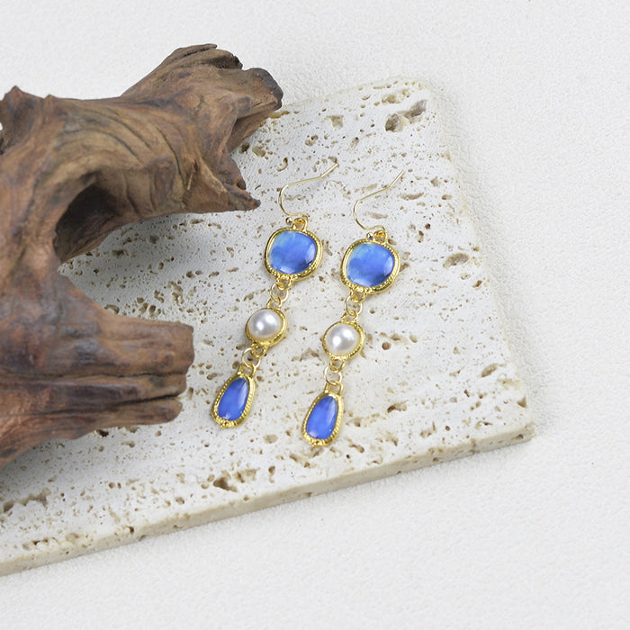 Wholesale Elegant retro pearl pendant earrings, fashionable irregular tassel ear accessories