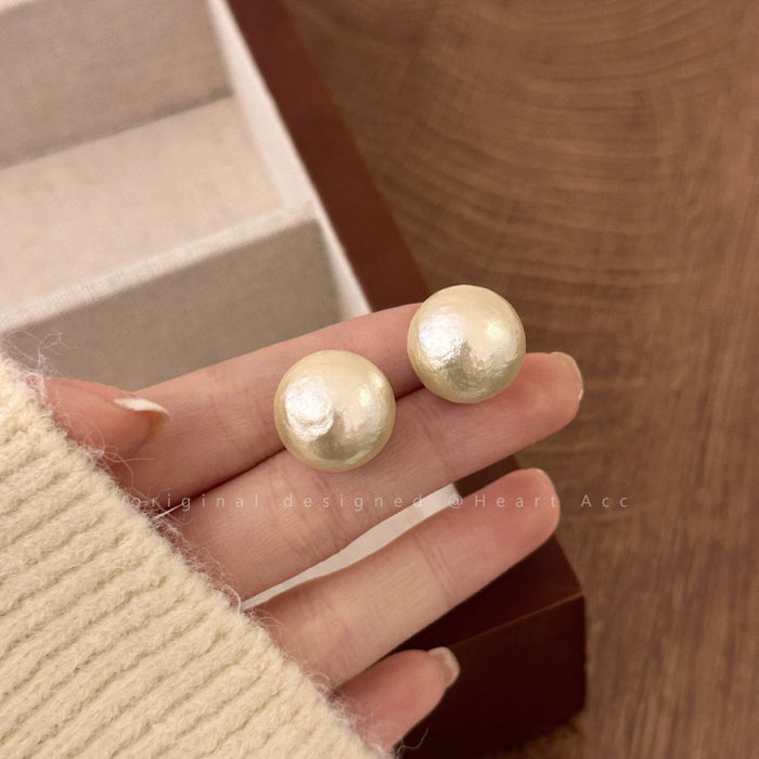 Wholesale Pearl earrings, versatile earrings, silver ear studs