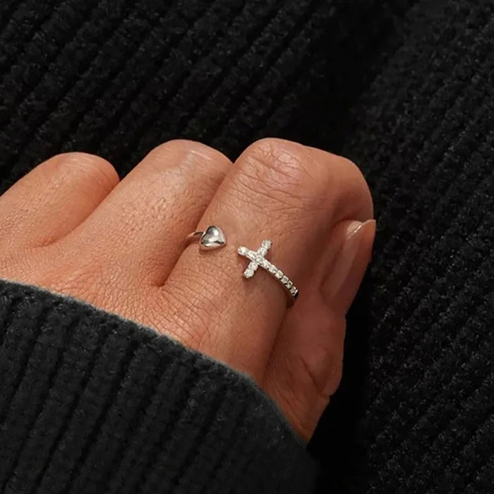 Wholesale Heart Cross Closed Ring for Women with Zircon Heart-Shaped Ring