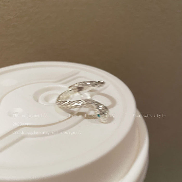 Wholesale New fashionable and personalized index finger ring, temperament ring