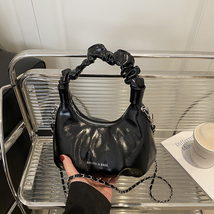 Wholesale Chain crossbody bag, new crossbody handle, fashionable and pleated