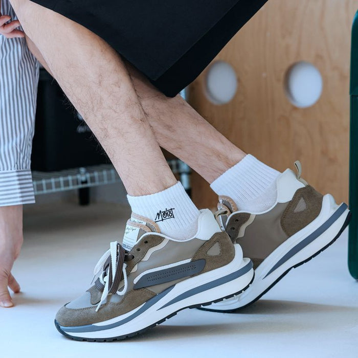 Wholesale Basic embroidery sports five point short socks, new cotton socks