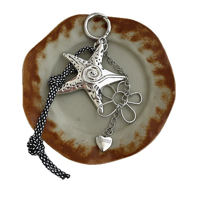 Wholesale Minimalist Star Flower Necklace Design Bag Charm Keychain Accessory