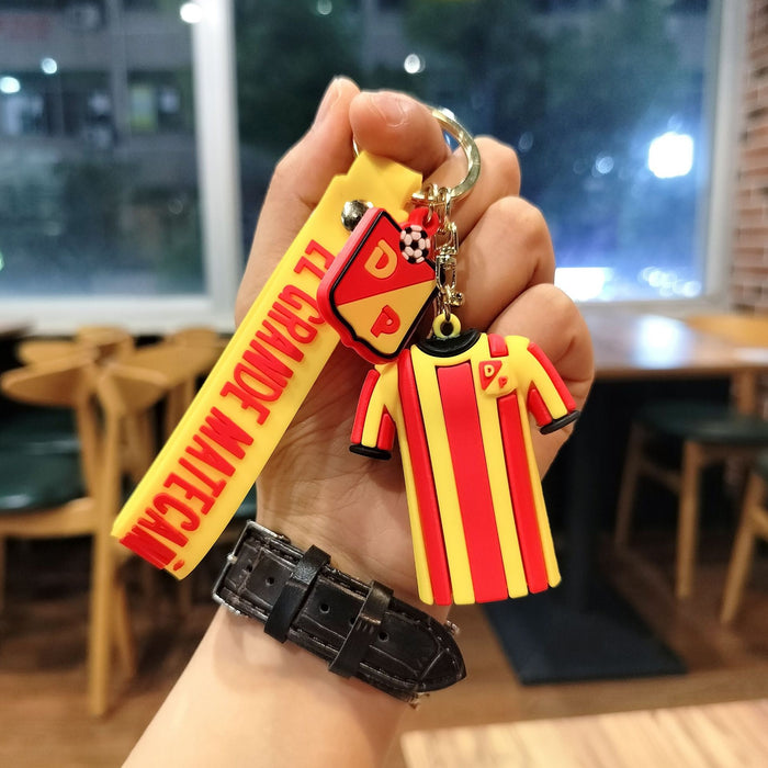 Wholesale  cartoon football player jersey key chain pendant bag car key chain accessories