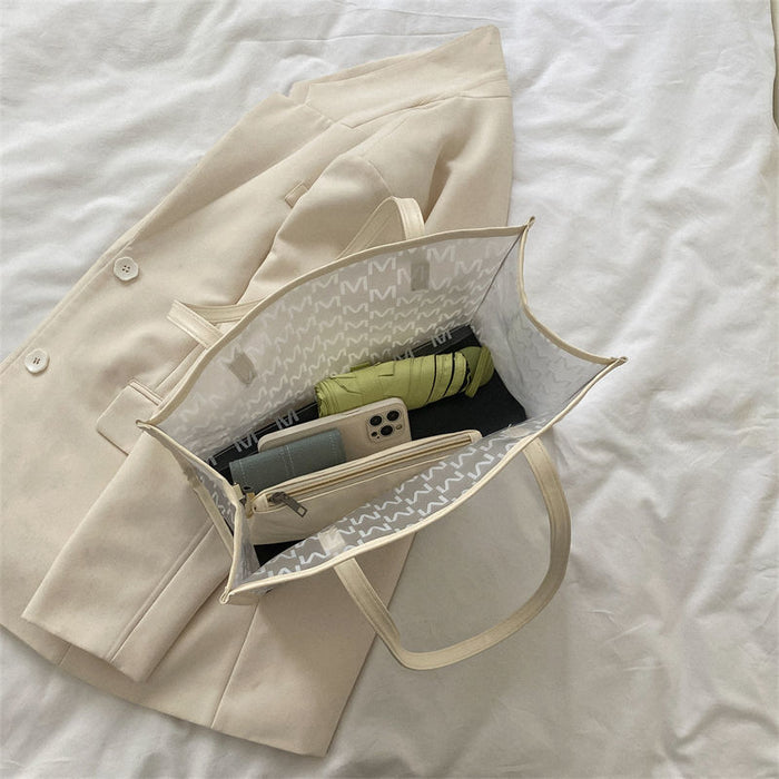 Wholesale Large capacity transparent bag versatile and stylish shoulder bag tote bag