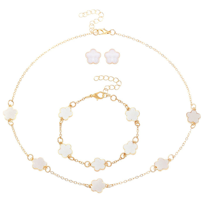 Wholesale Four Leaf Lucky Five Flower Bracelet