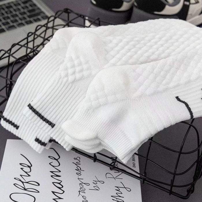 Wholesale Socks massage sole sports short tube socks, sweat absorbing and odor proof basketball socks, mesh sports boat socks