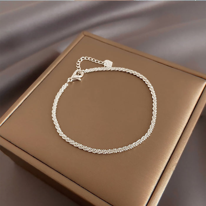 Wholesale Silver plain circle bracelet with niche design, fashionable and simple hand rope bracelet accessories