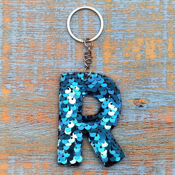 Wholesale Colorful sequin keychain pendant with letters, car luggage accessories