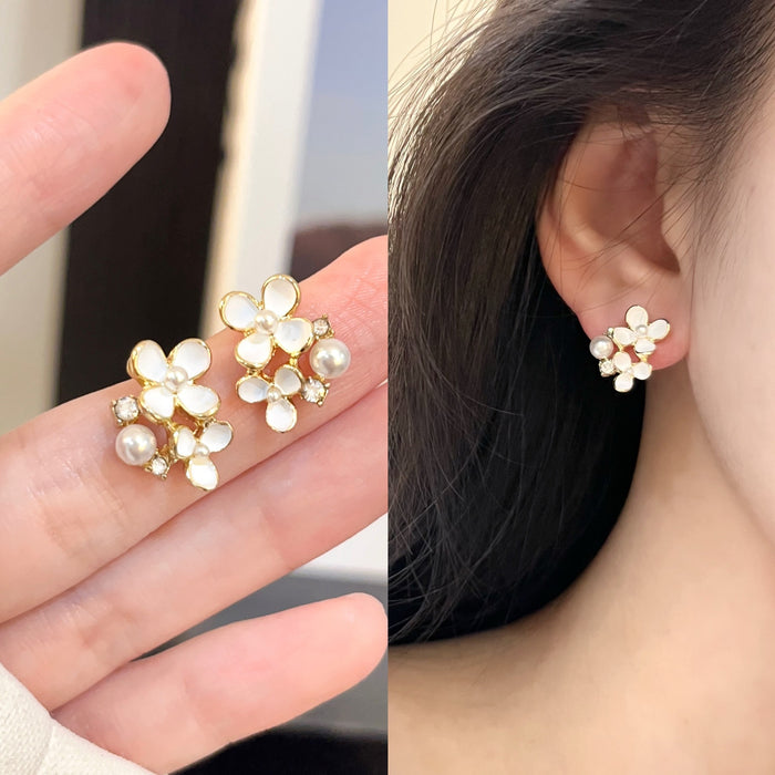 Wholesale Exquisite Tea Unique Earrings