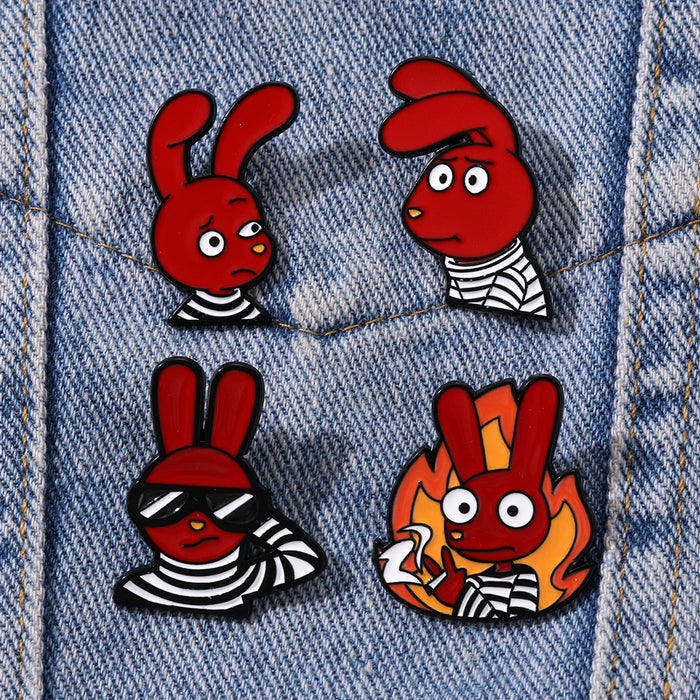 Wholesale Anime rabbit prison brooch animal peripheral versatile metal badge clothing bag accessories collar pin brooch