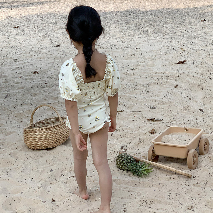 Wholesale New niche retro floral bubble sleeve quick drying swimsuit one-piece swimsuit