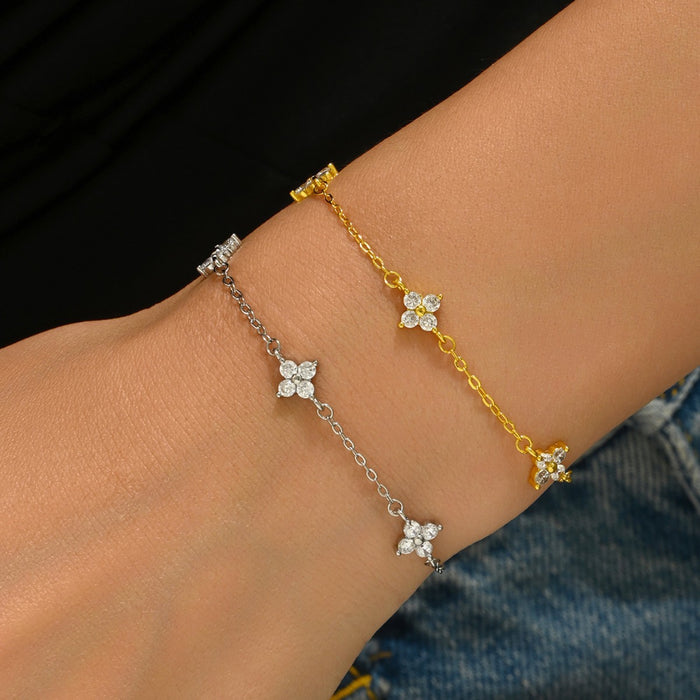 Wholesale Gold Brass Four-Leaf Flower CZ Bracelet Jewelry Accessory