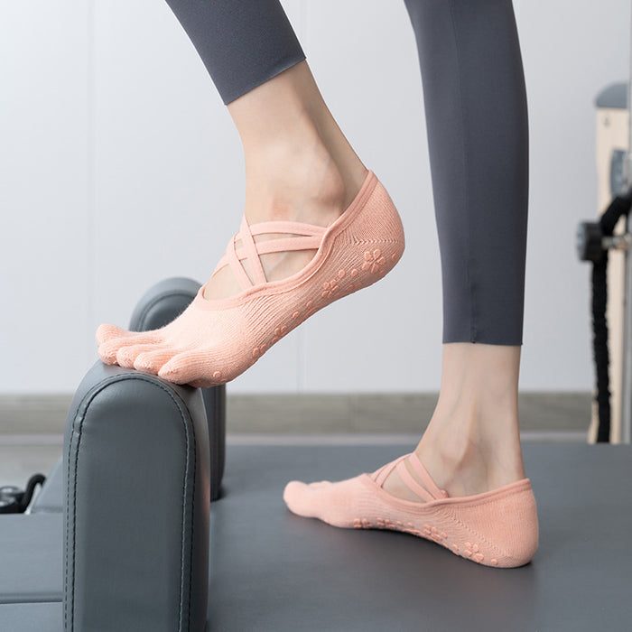 Wholesale  Dispensing Anti-Slip Socks Professional Pilates Anti-Slip Straps Silicone Dance Socks Non-Slip Yoga Socks