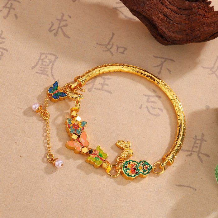 Wholesale New Gold Half Bracelet with Non Fading Butterfly Pearl Half Moon Bracelet, High Grade Half Bracelet Jewelry